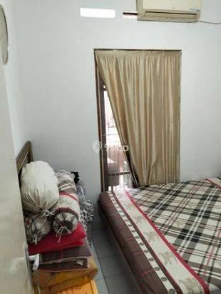 Tanah 75m² LB 45m²! Jual Segera Rumah Secondary dalam Paradise Serpong City Tanah 75m² LB 45m²! Jual Segera Rumah Secondary dalam Paradise Serpong City