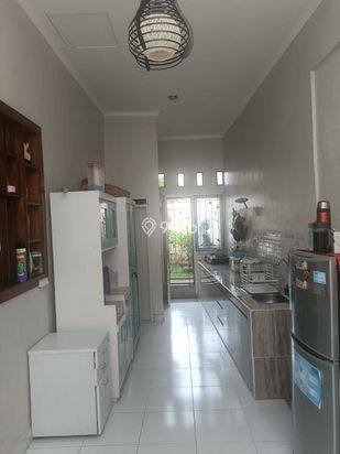 Disewakan Rumah Hook Luas Siap Huni di Serpong Disewakan Rumah Hook Luas Siap Huni di Serpong