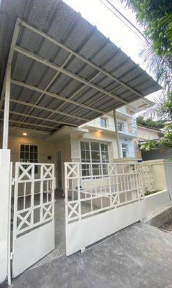 Rumah Asri, Nyaman dan Bebas Banjir di Sektor 9 Bintaro Jaya Rumah Asri, Nyaman dan Bebas Banjir di Sektor 9 Bintaro Jaya