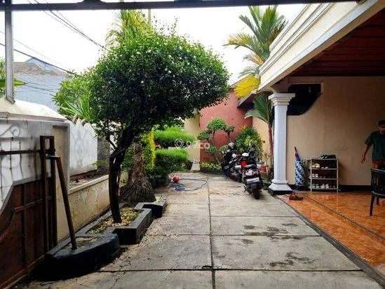 DIJUAL RUMAH ASRI DAN NYAMAN LUAS 534M2 SIAP HUNI , PONDOK KELAPA JAKARTA TIMUR DIJUAL RUMAH ASRI DAN NYAMAN LUAS 534M2 SIAP HUNI , PONDOK KELAPA JAKARTA TIMUR