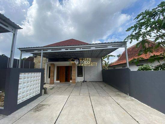 RUMAH MODERN TERBARU SIAP HUNI DI WIDODOMARTANI RUMAH MODERN TERBARU SIAP HUNI DI WIDODOMARTANI