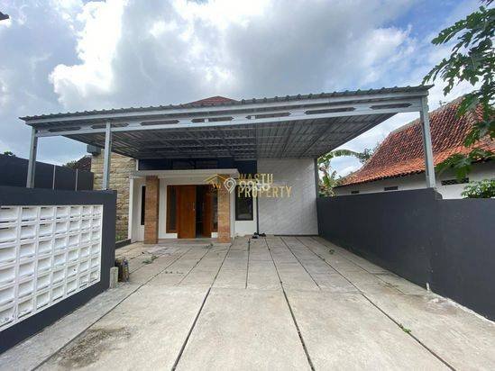 RUMAH MODERN TERBARU SIAP HUNI DI WIDODOMARTANI RUMAH MODERN TERBARU SIAP HUNI DI WIDODOMARTANI