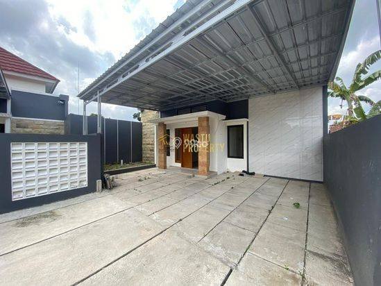 RUMAH MODERN TERBARU SIAP HUNI DI WIDODOMARTANI RUMAH MODERN TERBARU SIAP HUNI DI WIDODOMARTANI