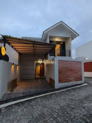 VILLA COZY DENGAN PRIVATE POOL DI PALAGAN ATAS VILLA COZY DENGAN PRIVATE POOL DI PALAGAN ATAS