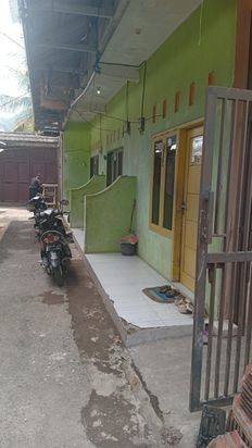 Dijual Cepat, BU rumah kontrakan 2 tingkat 6 pintu Dijual Cepat, BU rumah kontrakan 2 tingkat 6 pintu