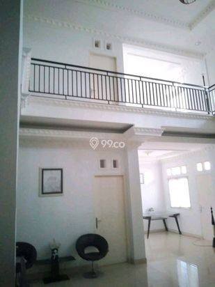 Rumah 3 lantai di perumahan karisma Ronomuut paal dua harga murah Rumah 3 lantai di perumahan karisma Ronomuut paal dua harga murah