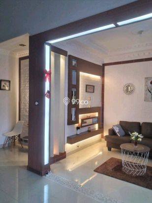 Rumah 3 lantai di perumahan karisma Ronomuut paal dua harga murah Rumah 3 lantai di perumahan karisma Ronomuut paal dua harga murah