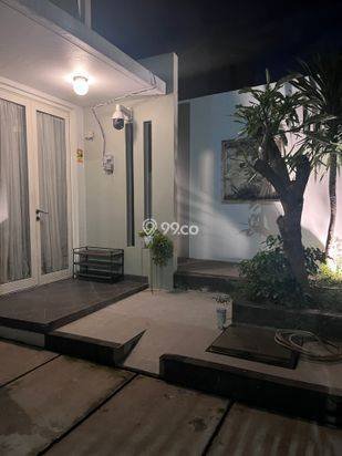 Disewakan Rumah di Taman Semanan Indah - Lokasi Premium Disewakan Rumah di Taman Semanan Indah - Lokasi Premium