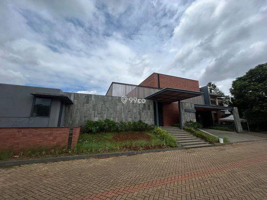 RUMAH MEGAH SUPER LUAS DI TANGERANG SELATAN DEKAT SUMMARECON RUMAH MEGAH SUPER LUAS DI TANGERANG SELATAN DEKAT SUMMARECON