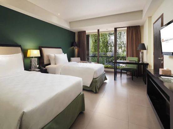 HOTEL BINTANG 4 DIJUAL DEKAT PANTAI KUTA BALI HOTEL BINTANG 4 DIJUAL DEKAT PANTAI KUTA BALI
