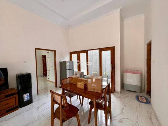 RUMAH CANTIK LINGKUNGAN ASRI DI DESA WISATA SIAP JADI VILLA RUMAH CANTIK LINGKUNGAN ASRI DI DESA WISATA SIAP JADI VILLA