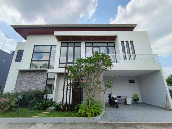 PERUMAHAN MEWAH DI LOKASI EXCLUSIVE DI SLEMAN PERUMAHAN MEWAH DI LOKASI EXCLUSIVE DI SLEMAN