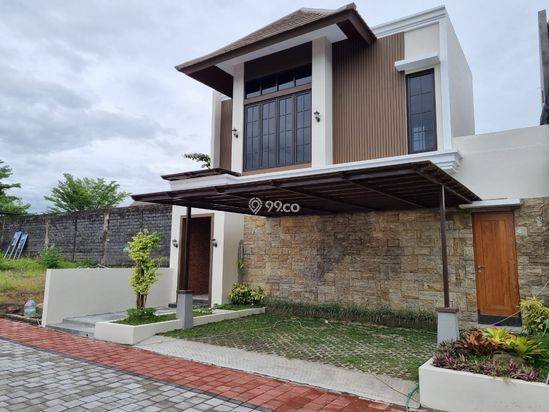 RUMAH MEWAH DALAM CLUSTER 5 MENIT DARI SCH RUMAH MEWAH DALAM CLUSTER 5 MENIT DARI SCH