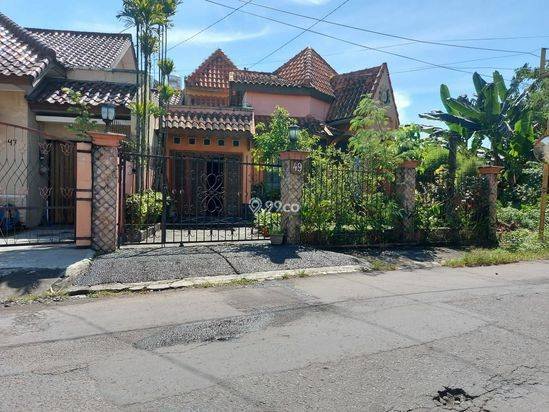 RUMAH SECCOND MEWAH DI JAKAL, 500 METER DARI UGM RUMAH SECCOND MEWAH DI JAKAL, 500 METER DARI UGM