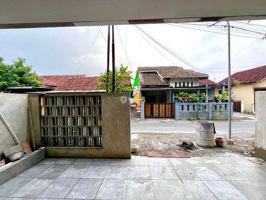 RUMAH MEWAH DESAIN FUTURISTIK 9 MENIT KE TERMINAL CONDONG CATUR RUMAH MEWAH DESAIN FUTURISTIK 9 MENIT KE TERMINAL CONDONG CATUR