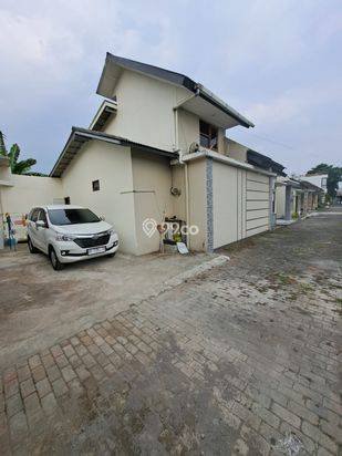 RUMAH SECCOND LUAS PALING MURAH DI JAKAL DEKAT PASAR GENTAN RUMAH SECCOND LUAS PALING MURAH DI JAKAL DEKAT PASAR GENTAN