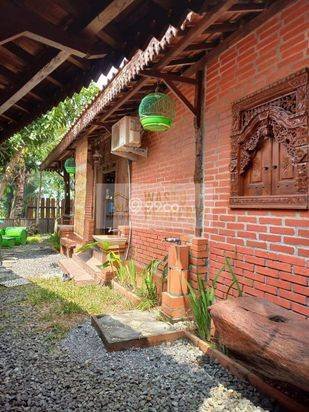 RUMAH ETNIK FULL FURNISH AKSES MUDAH TEPI JALAN GODEAN RUMAH ETNIK FULL FURNISH AKSES MUDAH TEPI JALAN GODEAN