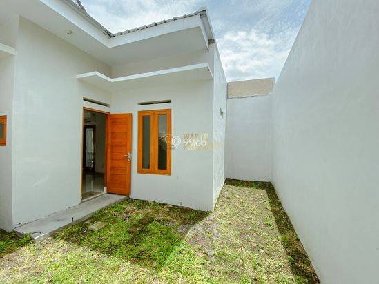RUMAH MURAH ADA ROOFTOP DEKAT PAMELA 7 KALASAN RUMAH MURAH ADA ROOFTOP DEKAT PAMELA 7 KALASAN