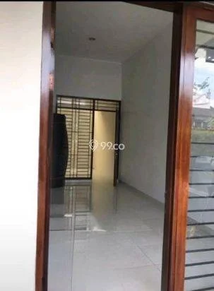 Rumah siap huni cherry field cluster Celeste bagian depan Rumah siap huni cherry field cluster Celeste bagian depan