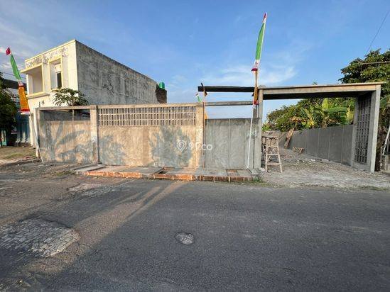 MILIKI RUMAH CANTIK DALAM CLUSTER DENGAN AKSES LEBAR DEKAT RS PANTI RINI MILIKI RUMAH CANTIK DALAM CLUSTER DENGAN AKSES LEBAR DEKAT RS PANTI RINI