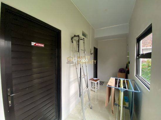 KOST 2 LANTAI, TANAH LUAS, FULLY FURNISH DEKAT KAMPUS UII KOST 2 LANTAI, TANAH LUAS, FULLY FURNISH DEKAT KAMPUS UII