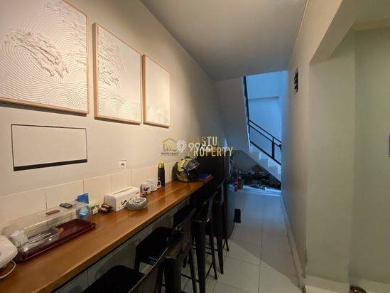 KOST 2 LANTAI, TANAH LUAS, FULLY FURNISH DEKAT KAMPUS UII KOST 2 LANTAI, TANAH LUAS, FULLY FURNISH DEKAT KAMPUS UII