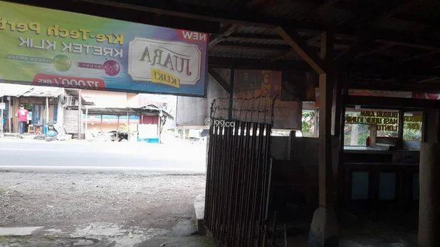 Dijual Rumah Strategis di Pinggir Jalan Raya Utama Sukabumi – Cocok untuk Hunian + Usaha! Dijual Rumah Strategis di Pinggir Jalan Raya Utama Sukabumi – Cocok untuk Hunian + Usaha!