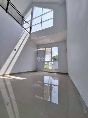 Rumah Baru Tipe Mezanin Cluster Asri di Setu Bekasi Rumah Baru Tipe Mezanin Cluster Asri di Setu Bekasi