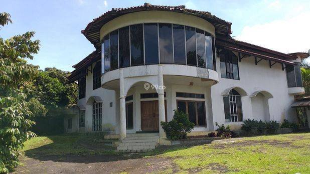 Tanah bonus rumah villa Kokoh di dago atas bandung Tanah bonus rumah villa Kokoh di dago atas bandung