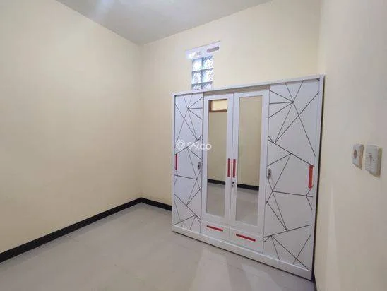 BU! Rumah Secondary di Cingcin Permata Indah, Tanah 77m² Bangunan 60m² BU! Rumah Secondary di Cingcin Permata Indah, Tanah 77m² Bangunan 60m²