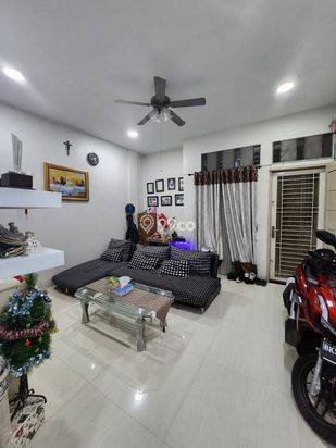 Rumah di Komplek Cengkeh Mas ( Jalan Bajak 2 / Tritura ) Rumah di Komplek Cengkeh Mas ( Jalan Bajak 2 / Tritura )