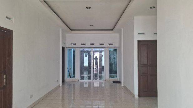 RUMAH DI PERUM INTAN REGENCY GARUT TENGAH KOTA GARUT RUMAH DI PERUM INTAN REGENCY GARUT TENGAH KOTA GARUT