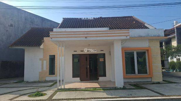RUMAH DI PERUM INTAN REGENCY GARUT TENGAH KOTA GARUT RUMAH DI PERUM INTAN REGENCY GARUT TENGAH KOTA GARUT