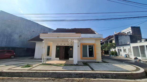 RUMAH DI PERUM INTAN REGENCY GARUT TENGAH KOTA GARUT RUMAH DI PERUM INTAN REGENCY GARUT TENGAH KOTA GARUT