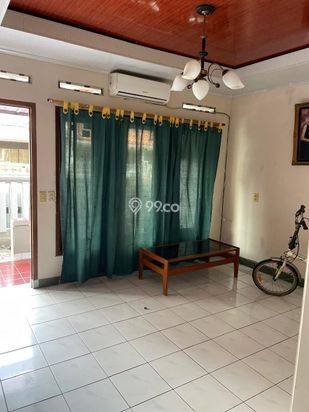 Disewakan Rumah Duren Sawit 3kt Rumah Pondok Bambu Full furnished rapi terawat Luas 90m2, carport 1 mobil siap Huni bagus jarang ada Disewakan Rumah Duren Sawit 3kt Rumah Pondok Bambu Full furnished rapi terawat Luas 90m2, carport 1 mobil siap Huni bagus jarang ada