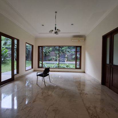 Disewakan Rumah Jakarta Selatan dekat Kemang, Mampang, Tb Simatupang, Rumah dengan Kolam renang di Jaksel. Rumah Mewah Jaksel disewakan siap Pakai Disewakan Rumah Jakarta Selatan dekat Kemang, Mampang, Tb Simatupang, Rumah dengan Kolam renang di Jaksel. Rumah Mewah Jaksel disewakan siap Pakai
