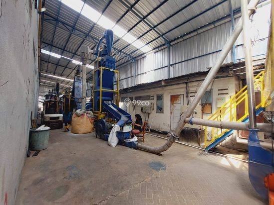 Disewakan Gudang di Neglasari, Kota Tangerang Gudang Luas bangunan 2160 sqm di Tangerang Kota, Gudang Luas tanah 6000 sqm, Akses Container 40ft di Tangerang, Gudang di Jalan Utama ada Mess dan Parkiran luas IMB Gudang Lengkap Disewakan Gudang di Neglasari, Kota Tangerang Gudang Luas bangunan 2160 sqm di Tangerang Kota, Gudang Luas tanah 6000 sqm, Akses Container 40ft di Tangerang, Gudang di Jalan Utama ada Mess dan Parkiran luas IMB Gudang Lengkap