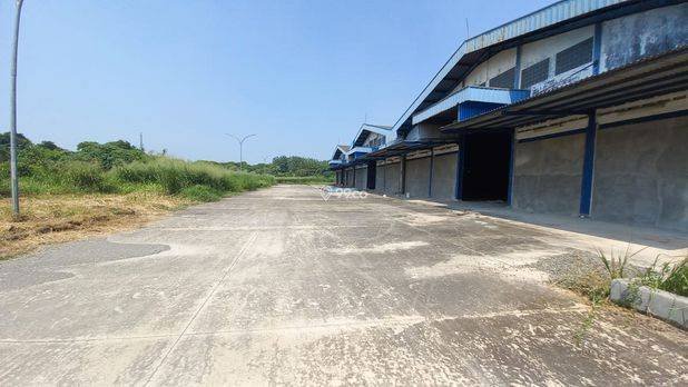 Disewakan Gudang KM 9 Narogong Bekasi Kota Luas 1 Hektar bangunan 6000m2, Gudang akses container 40ft, Gudang Siap Pakai cocok untuk Logistik atau Gudang Bekasi Disewakan Gudang KM 9 Narogong Bekasi Kota Luas 1 Hektar bangunan 6000m2, Gudang akses container 40ft, Gudang Siap Pakai cocok untuk Logistik atau Gudang Bekasi