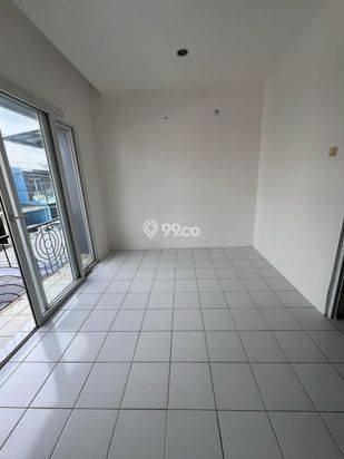 Termurah Jarang Ada Rumah Kalideres Jakarta Barat di Golden Palm rapi hanya 1,2M bangunan 2 lantai cocok untuk investasi Termurah Jarang Ada Rumah Kalideres Jakarta Barat di Golden Palm rapi hanya 1,2M bangunan 2 lantai cocok untuk investasi