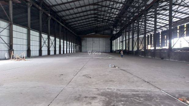 Disewakan Gudang di Tambun Bekasi, gudang akses container 40ft jarang ada dirumah Disewakan Gudang di Tambun Bekasi, gudang akses container 40ft jarang ada dirumah