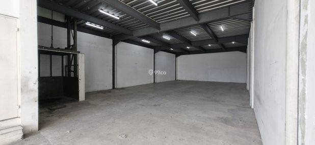Sewa Gudang Elang Laut, sewa Gudang Kamal akses container 40ft. Gudang 3 lantai ada lift barang Sewa Gudang Elang Laut, sewa Gudang Kamal akses container 40ft. Gudang 3 lantai ada lift barang
