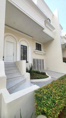 TERMURAH, Rumah Kembangan Jakarta Barat, Rumah Camden House dekat Mall dan SEKOLAH rumah Brand New harga Spesial termurah se Jakarta Barat dekat Tol akses Mudah TERMURAH, Rumah Kembangan Jakarta Barat, Rumah Camden House dekat Mall dan SEKOLAH rumah Brand New harga Spesial termurah se Jakarta Barat dekat Tol akses Mudah