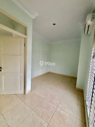JUAL CEPAT RUMAH Cibubur Bogor, Rumah Bukut golf Cibubur Riverside, Rumah Jual BU di Cibubur Bogor Jawa Barat JUAL CEPAT RUMAH Cibubur Bogor, Rumah Bukut golf Cibubur Riverside, Rumah Jual BU di Cibubur Bogor Jawa Barat