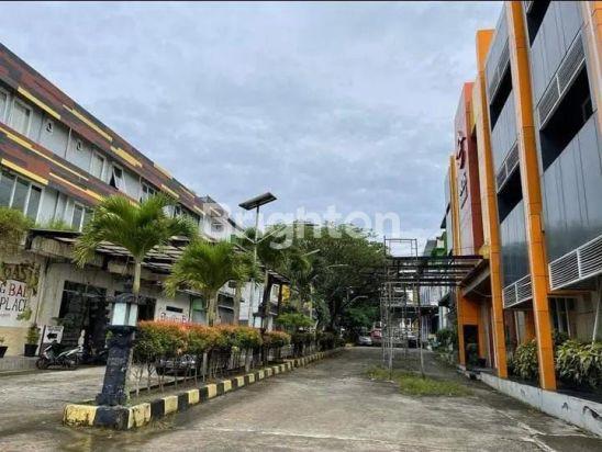 ruko tingkat 3 cocok untuk kantor dan ditengah kota - oleh RITA (LIGB)