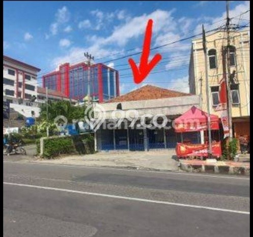Ruko Strategis Kawasan Teluk Betung Utara, Luas 200m², Area Komersial ...