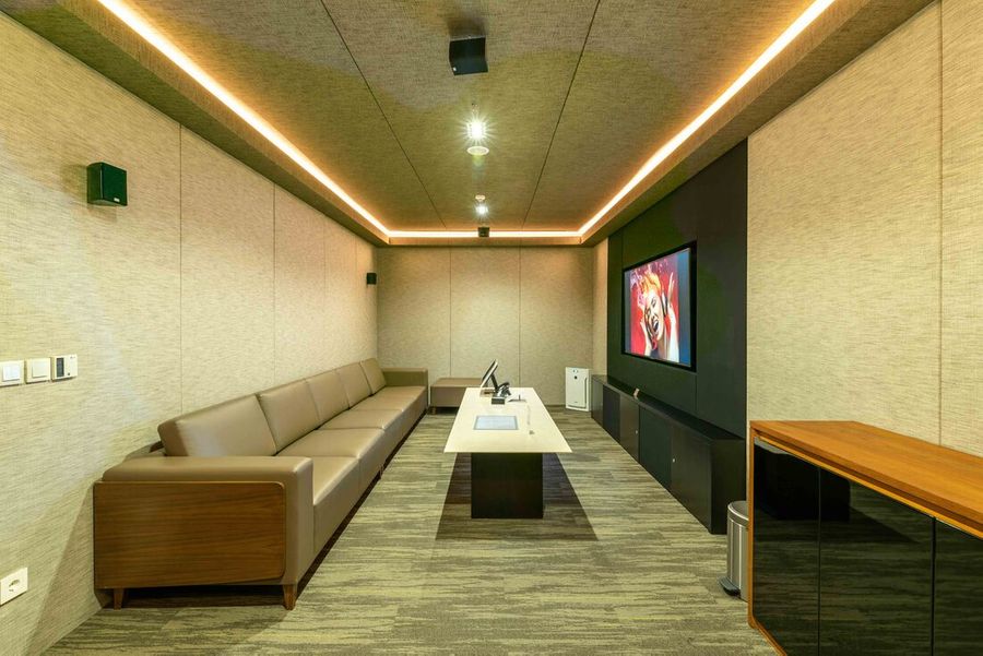 Pakubuwono Spring - leisure room