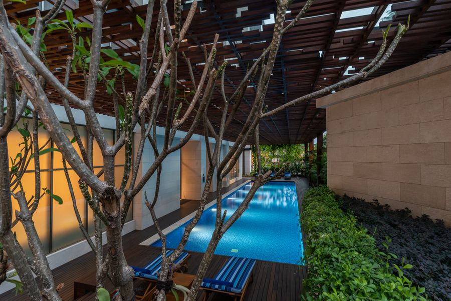 Pakubuwono Spring - indoor pool 2