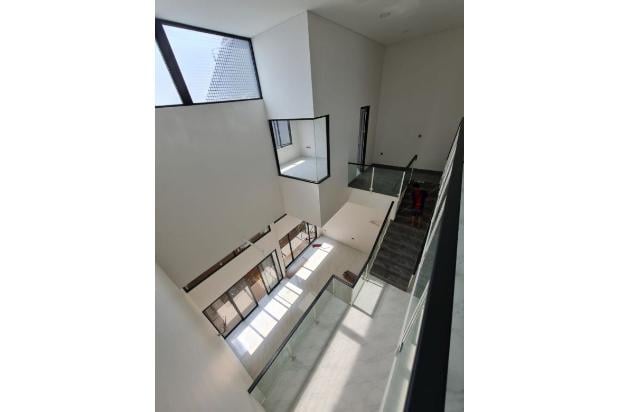 Rumah Baru, Minimalis di Metland Puri, Cluster Taman Gardenia