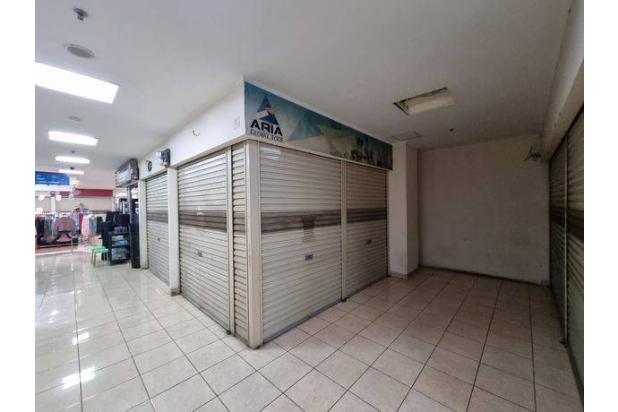Kios Strategis Dalam Mall Ramai di Taman Sari