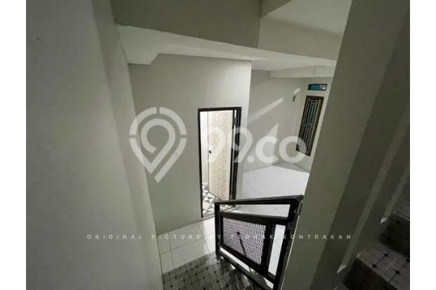 Rumah di Jakarta Selatan, Setiabudi - JL. BATU RAYA 1- 2 lt